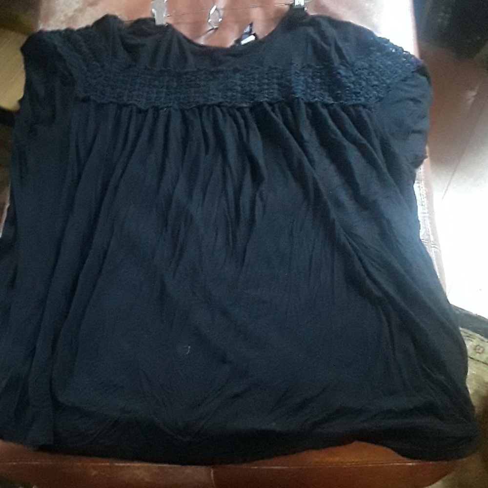 Black Torrid 4 short sleeved tunic